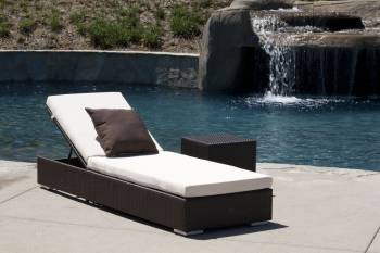 Mandarin Outdoor Chaise Lounge