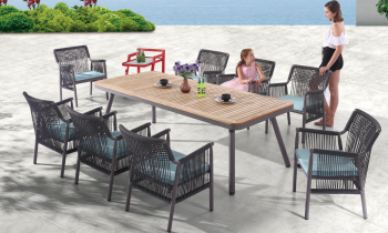 Venice Dining Set for 8 with Woven Sides